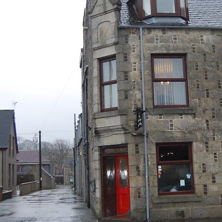 White Horse Hotel Strichen Bagian luar foto
