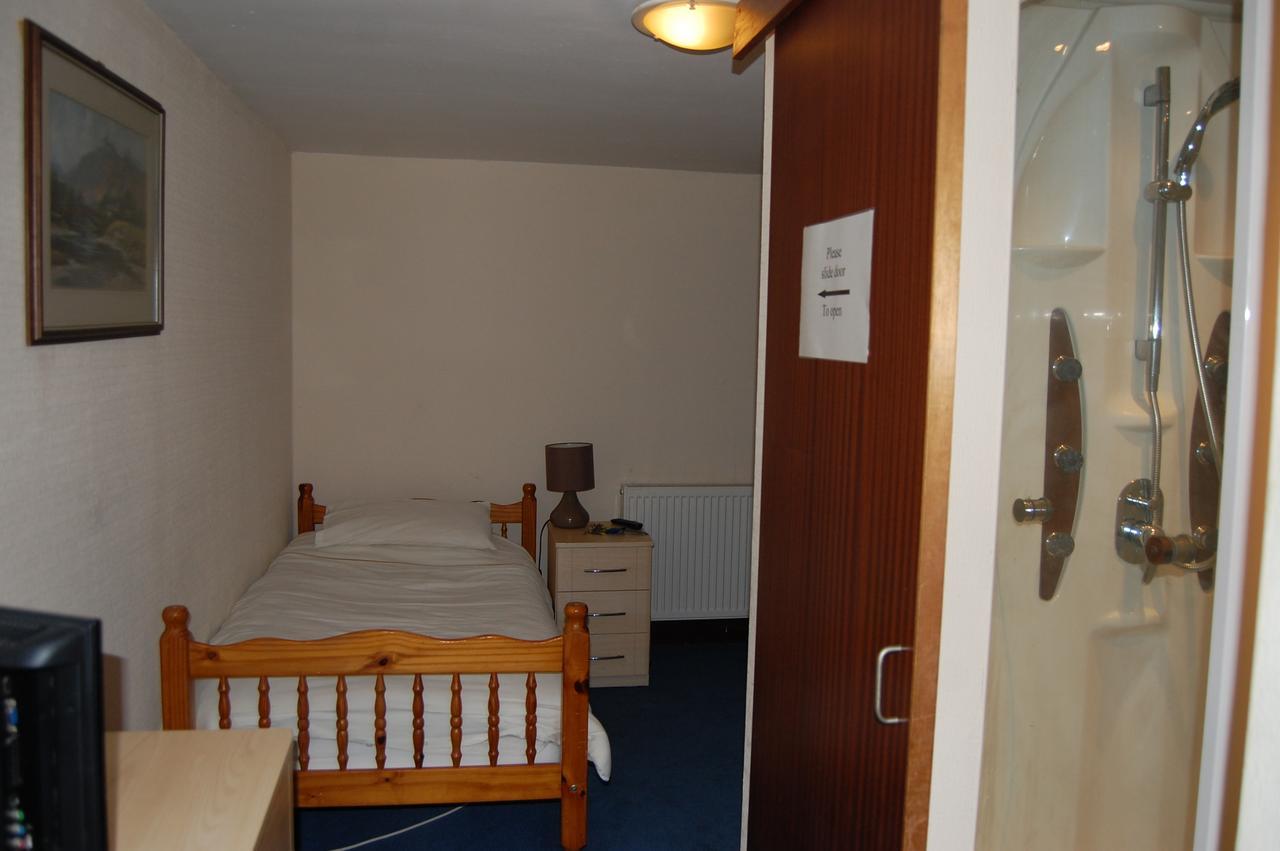 White Horse Hotel Strichen Bagian luar foto