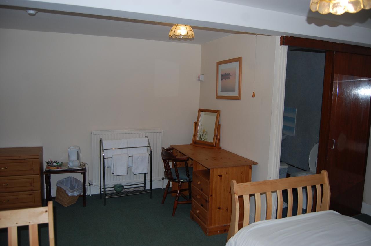 White Horse Hotel Strichen Bagian luar foto